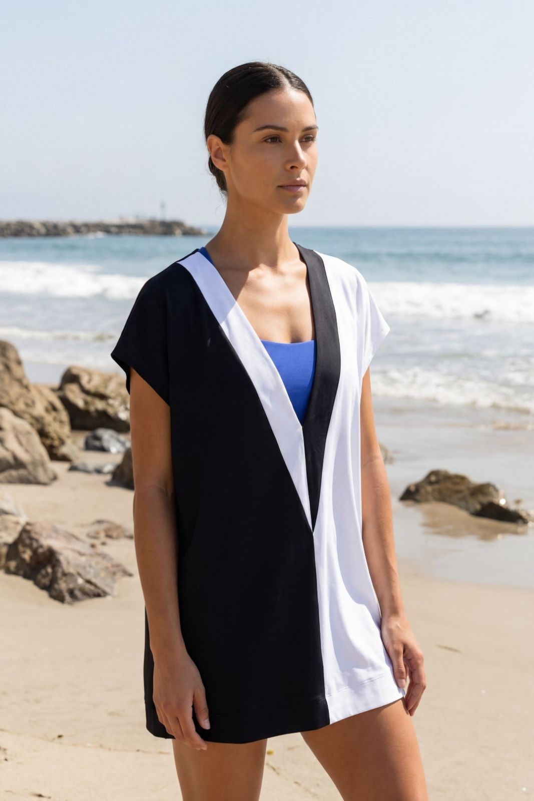 Cover Up ― White / Black Color Block